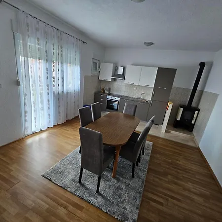 Apartmán Sutic Kaštel Novi